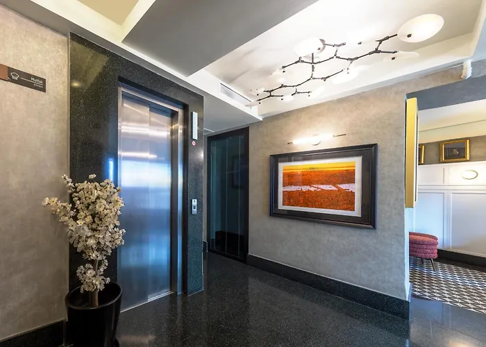 Dareyn Boutique Hotel *