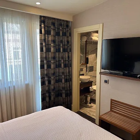 Dareyn Boutique Hotell *